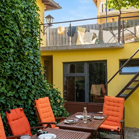 Welcoming House In With Sea View *